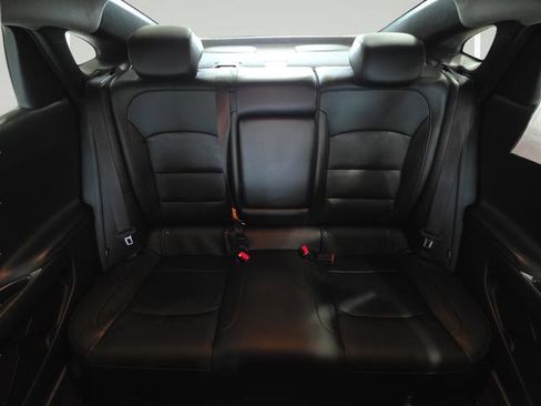Used 2016 Chevrolet Malibu Hybrid w/ Leather Package FWD image 27