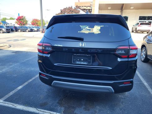 Used 2023 Honda Pilot EX-L image 5