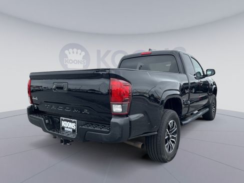 Used 2022 Toyota Tacoma SR AWD/4WD image 7