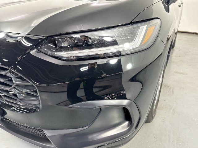 Used 2025 Honda HR-V LX image 29