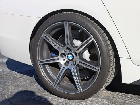 Used 2015 BMW M5 image 6
