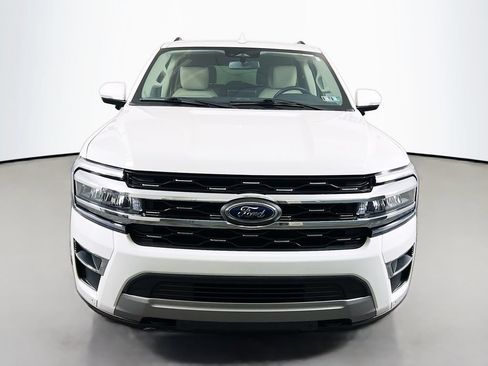 Certified 2022 Ford Expedition Max Limited AWD/4WD image 3