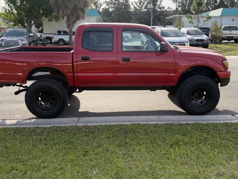 Used 2002 Toyota Tacoma PreRunner image 7