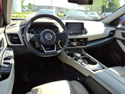 Used 2021 Nissan Rogue SL FWD image 6