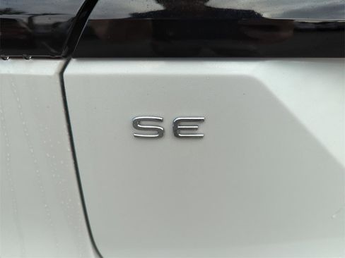 New 2026 Volkswagen Atlas Peak Edition image 39