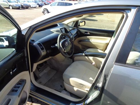 Used 2004 Toyota Prius image 13