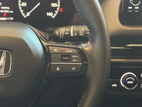 Used 2023 Honda HR-V EX-L image 32