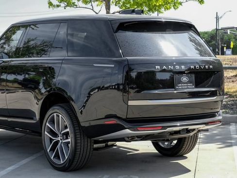 New 2027 Land Rover Range Rover Long Wheelbase SE AWD/4WD image 14