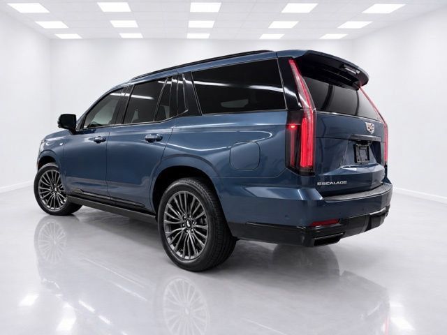 Used 2025 Cadillac Escalade Sport Platinum w/ LPO, Floor Liner Package AWD/4WD image 9