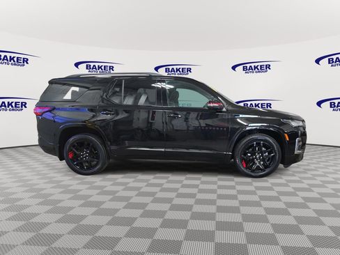 Certified 2023 Chevrolet Traverse Premier w/ Redline Edition AWD/4WD image 4
