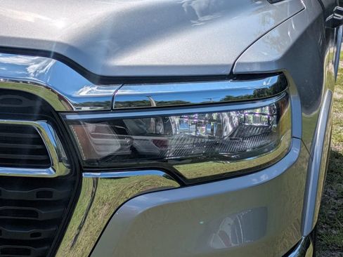Used 2025 RAM 1500 Big Horn RWD image 9