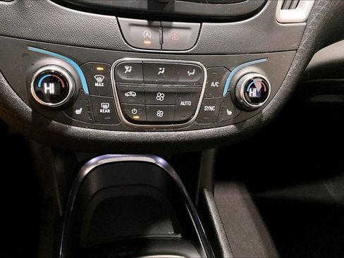 Used 2023 Chevrolet Malibu LT image 15