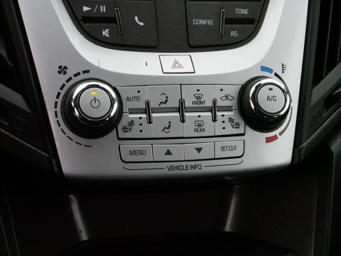 Used 2016 Chevrolet Equinox LT w/ Convenience Package image 23