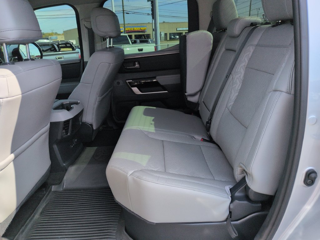 Used 2024 Toyota Tundra Limited AWD/4WD image 25