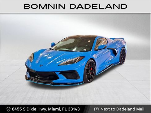 Used 2021 Chevrolet Corvette Stingray Preferred Cpe w/ Z51 Performance Package image 2