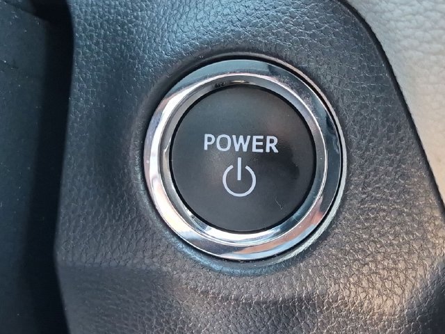 Certified 2025 Toyota RAV4 XLE w/ Convenience Package AWD/4WD image 20