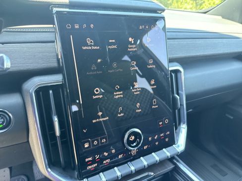 New 2026 GMC Acadia Denali w/ Super Cruise Package AWD/4WD image 15
