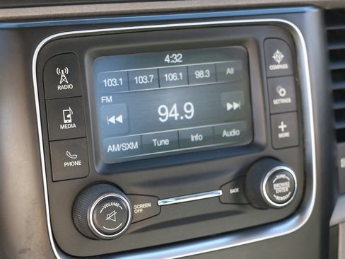 Used 2016 RAM 5500 Tradesman w/ Power & Remote Entry Group AWD/4WD image 14