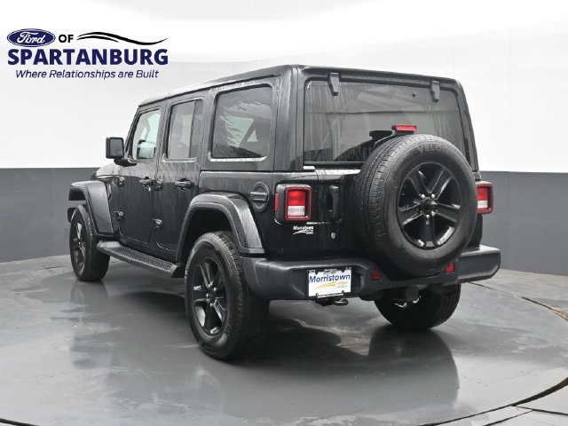 Used 2020 Jeep Wrangler Unlimited Sahara AWD/4WD image 8