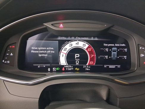 Used 2025 Audi RS 6 performance image 17