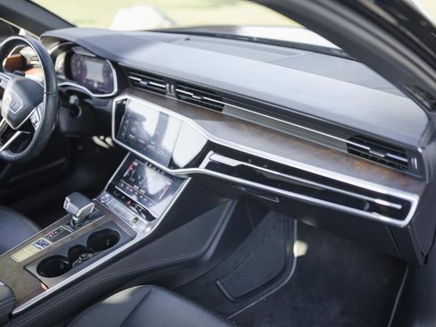 Used 2020 Audi A6 3.0T allroad Premium Plus w/ Audi Side Assist Package image 37