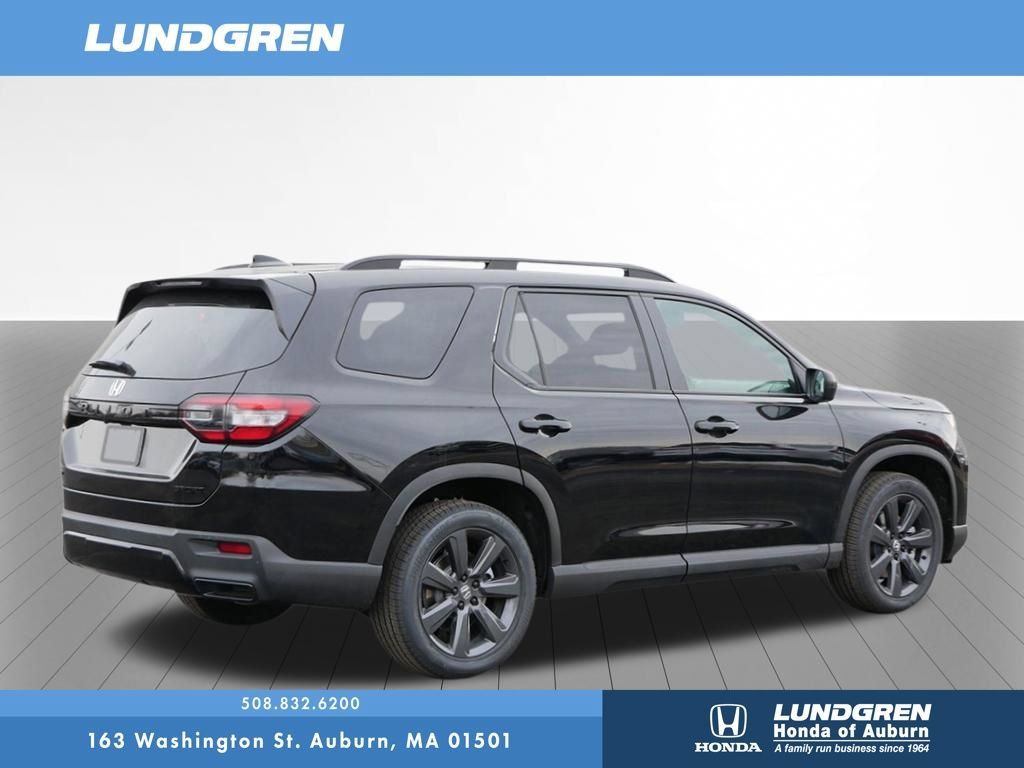 New 2026 Honda Pilot Sport image 7