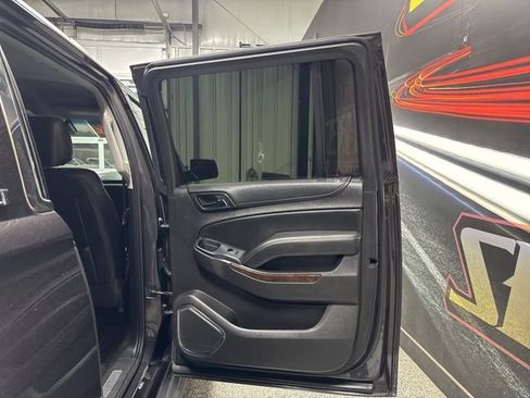 Used 2017 Chevrolet Suburban LT AWD/4WD image 26