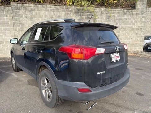 Used 2015 Toyota RAV4 XLE AWD/4WD image 5