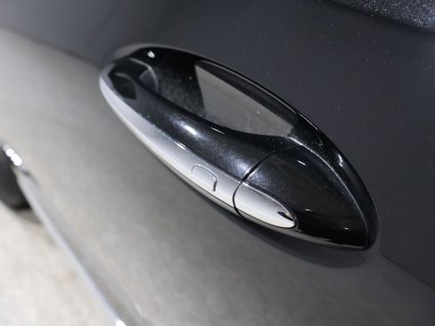 Used 2023 Buick Enclave Avenir w/ Avenir Technology Package image 10