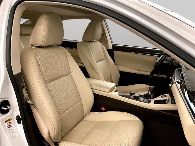 Used 2016 Lexus ES 350 w/ Premium Package w/Wood Trim FWD image 7