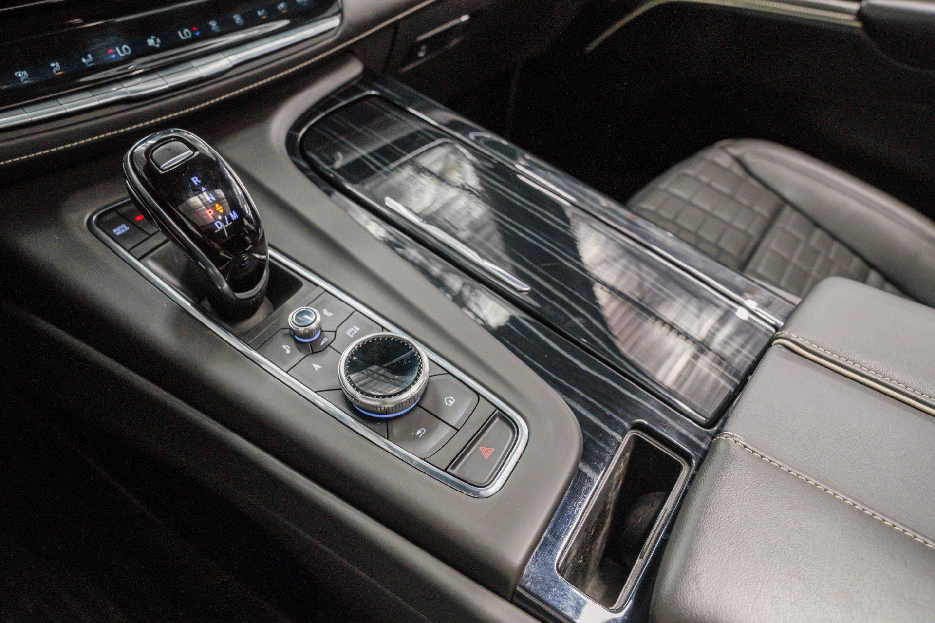 Used 2024 Cadillac Escalade ESV V w/ LPO, Floor Liner Package AWD/4WD image 46