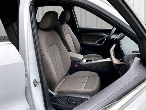 New 2026 Audi Q5 Premium AWD/4WD image 11