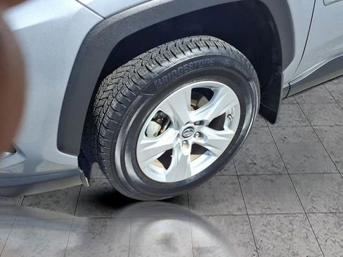 Used 2020 Toyota RAV4 LE image 6