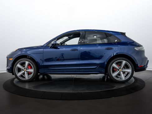 New 2025 Porsche Macan S image 2