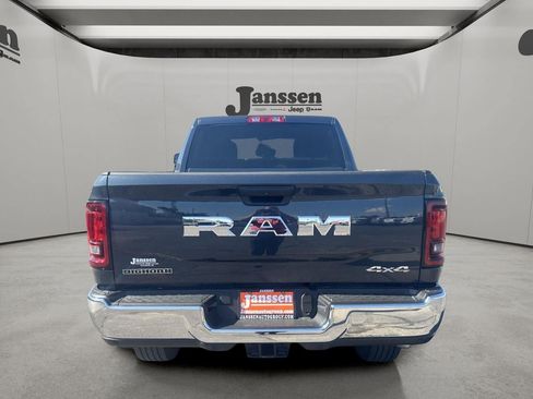 Used 2026 RAM 2500 Big Horn AWD/4WD image 3
