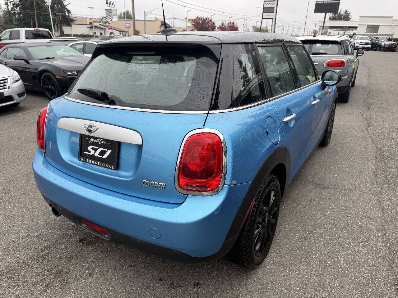Used 2015 MINI Cooper 4-Door Hardtop FWD image 5
