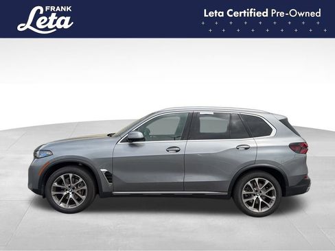 Used 2024 BMW X5 xDrive40i w/ Premium Package image 3