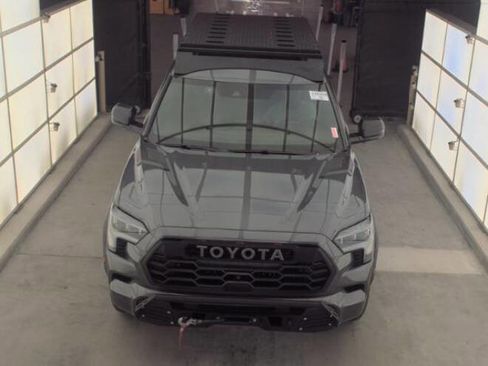 Used 2025 Toyota Sequoia TRD Pro AWD/4WD image 5