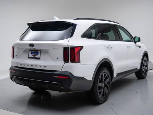 Used 2021 Kia Sorento S w/ Panoramic Sunroof Package image 6