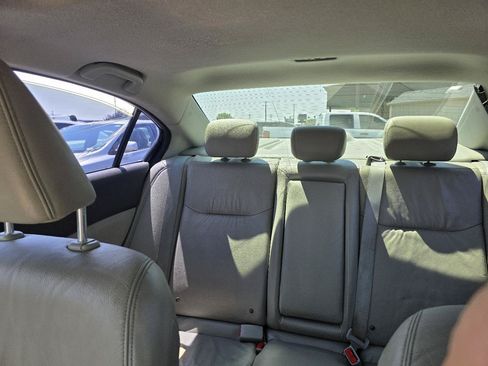 Used 2012 Honda Civic EX-L image 16