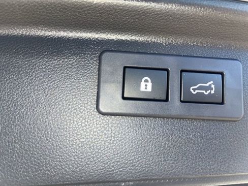 Used 2025 Subaru Forester Wilderness image 33