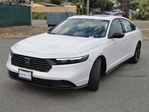 New 2025 Honda Accord SE image 10