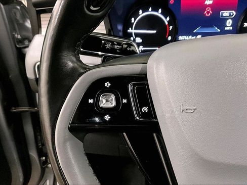 Used 2021 Lincoln Corsair AWD w/ Equipment Group 101A image 17