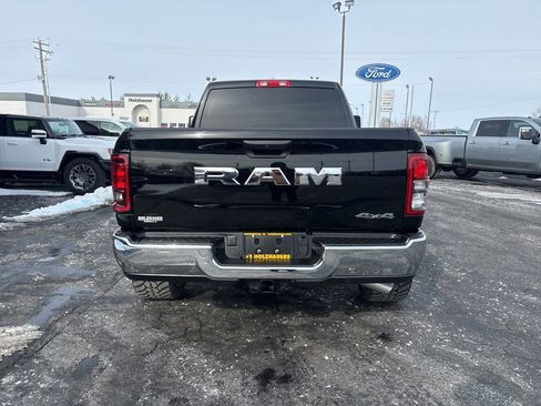 Used 2025 RAM 3500 Tradesman w/ Chrome Appearance Group image 7