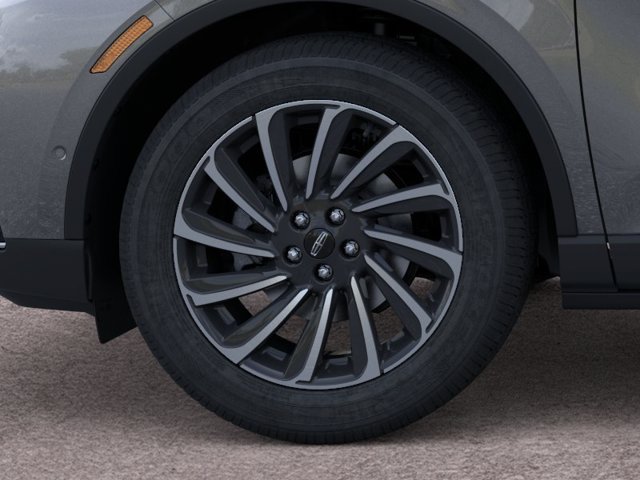 New 2025 Lincoln Corsair Reserve w/ Equipment Group 202A AWD/4WD image 19