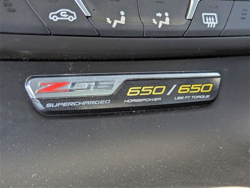Used 2017 Chevrolet Corvette Z06 image 30