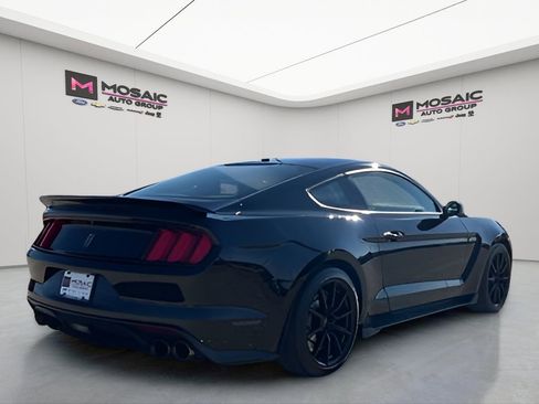 Used 2016 Ford Mustang Shelby GT350 w/ Technology Package image 9