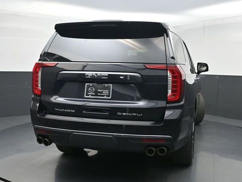Used 2024 GMC Yukon Denali Ultimate AWD/4WD image 3