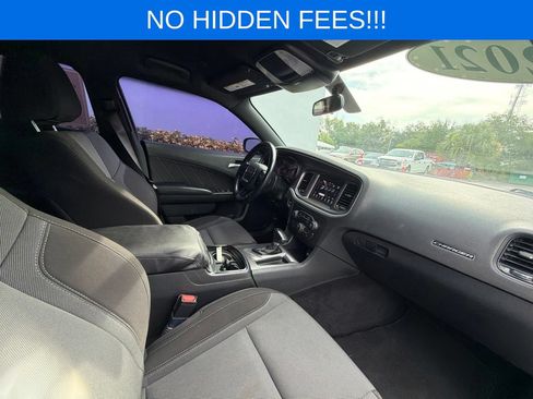 Used 2021 Dodge Charger SXT w/ Blacktop Package RWD image 23