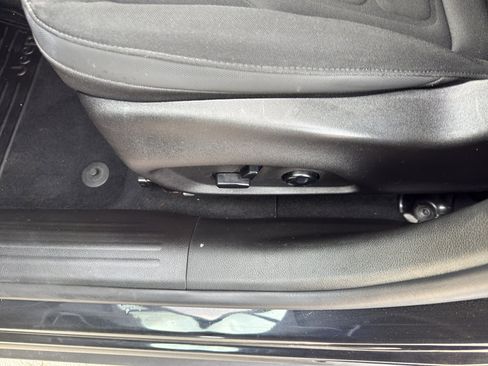 Used 2016 Jeep Renegade Latitude image 14